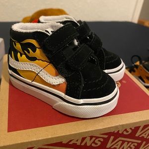 Size 2c Vans